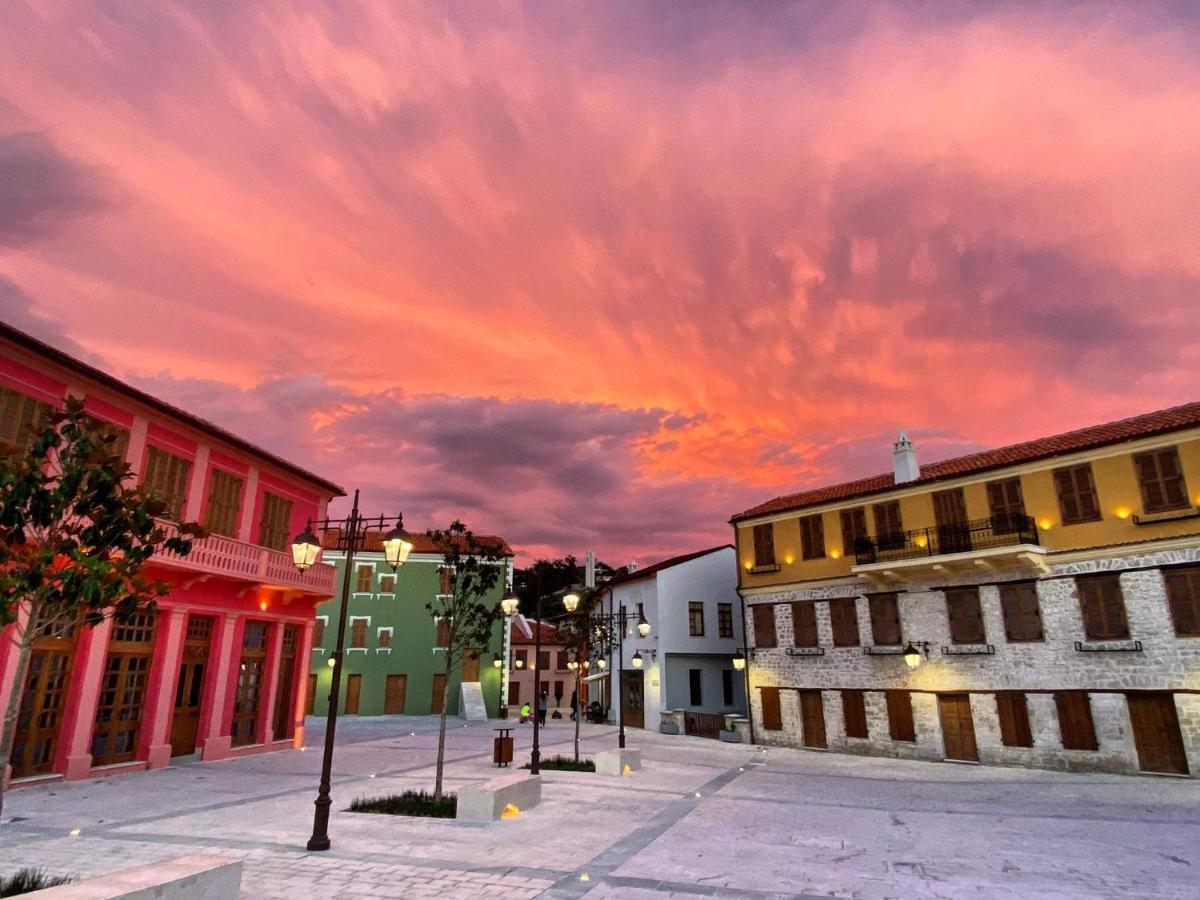 Bohemian Boutique Suites Vlorë Eksteriør billede