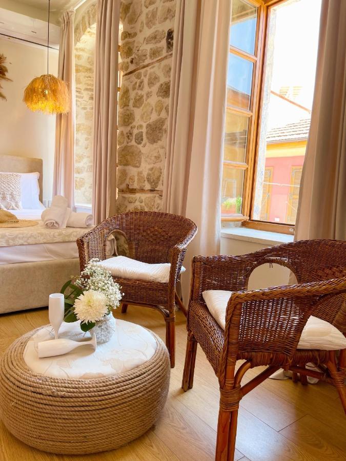 Bohemian Boutique Suites Vlorë Eksteriør billede